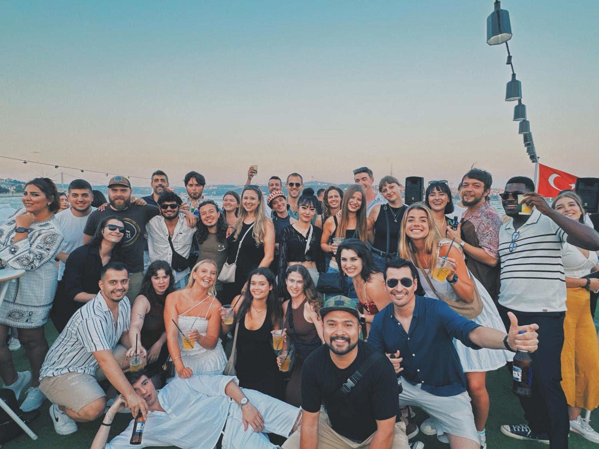 Cheers Midtown Hostel Istanbul Exterior foto